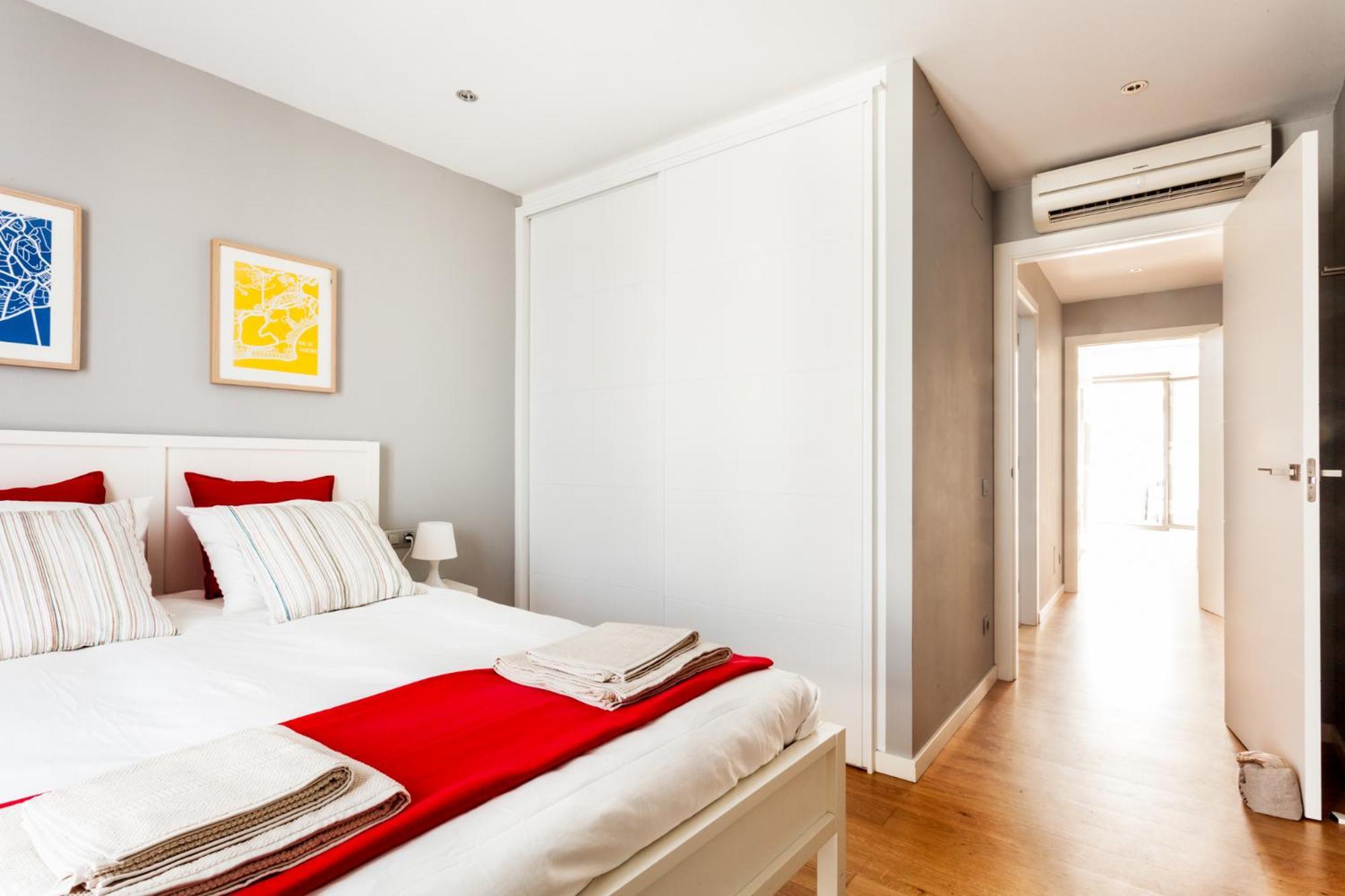 Bo&Co Apartments Sitges Esterno foto